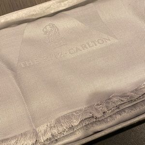 Ritz Carlton Silk and Wool pashmina